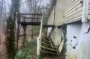 6238 Caprice Dr, Flowery Branch, GA 30542 - Photo 5