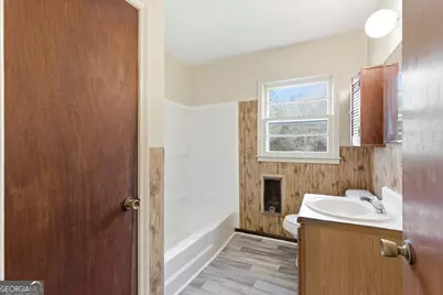 1327 Brooks Street, Cedartown, GA 30125 - Photo 13