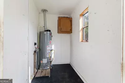 1327 Brooks Street, Cedartown, GA 30125 - Photo 17