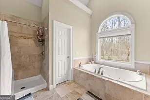 318 Waterford Cir, Cornelia, GA 30531 - Photo 17