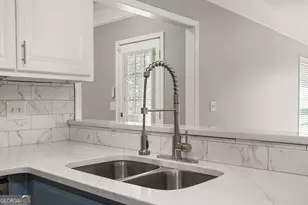 2901 Creekstone Ln, Phenix City, AL 36867 - Photo 9