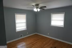 5647 Highland St, Forest Park, GA 30297 - Photo 11