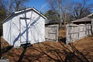 5647 Highland St, Forest Park, GA 30297 - Photo 27