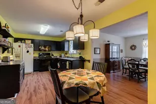 4280 Rosenelfe Way, Loganville, GA 30052 - Photo 17