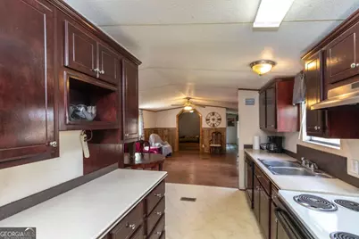 3547 Chapel Lane, Blackshear, GA 31516 - Photo 9