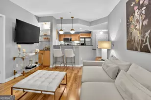 390 17th St NW, Atlanta, GA 30363 - Photo 1