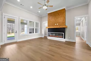 246 S Smith Rd, Lagrange, GA 30241 - Photo 13