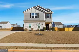 814 Robbie Ln, Monroe, GA 30655 - Photo 1