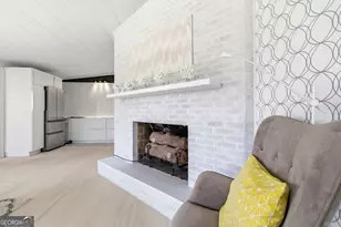 199 Sunrise Cir, Cornelia, GA 30531 - Photo 17