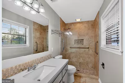 185 Pierce Street, Jesup, GA 31545 - Photo 27