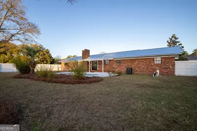 185 Pierce Street, Jesup, GA 31545 - Photo 5