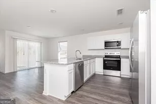 239 Isabella Way, Byron, GA 31008 - Photo 15