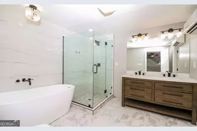 2362 Macon Drive SW, Atlanta, GA 30315 - Photo 17