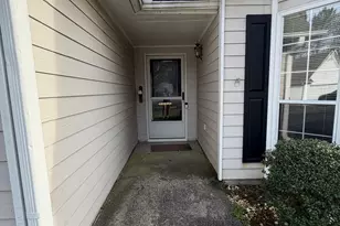 1644 Crestfield Ln, Lawrenceville, GA 30043 - Photo 3