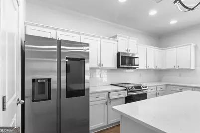 104 Candler Park Drive, Winder, GA 30680 - Photo 9