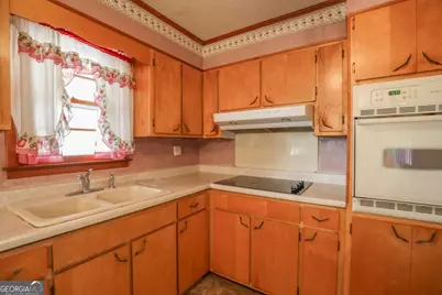 100 Pine Lane Drive, Milledgeville, GA 31061 - Photo 11