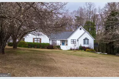 141 Meadow Drive, Forsyth, GA 31029 - Photo 1