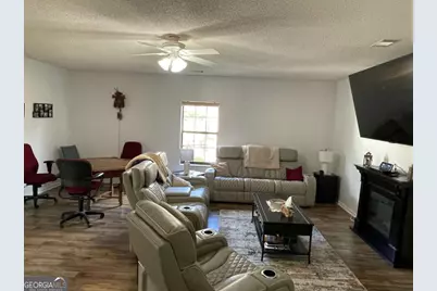 212 Rustin Street, Glennville, GA 30427 - Photo 15