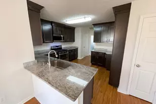 1012 Crown Corners Dr, McDonough, GA 30253 - Photo 7