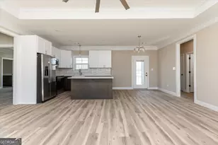 155 Village Cir, Cochran, GA 31014 - Photo 5