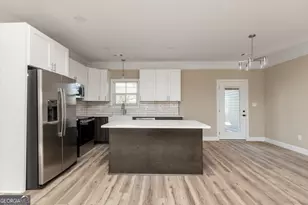 155 Village Cir, Cochran, GA 31014 - Photo 11