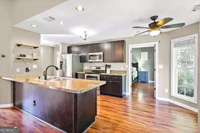 70 Mosswood Court, Newnan, GA 30265 - Photo 3