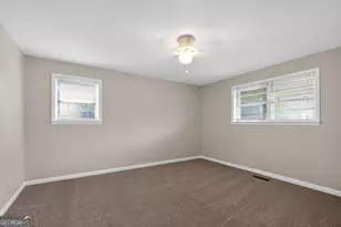 2780 London Berry Ct, Snellville, GA 30039 - Photo 7