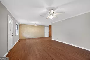 2780 London Berry Ct, Snellville, GA 30039 - Photo 9