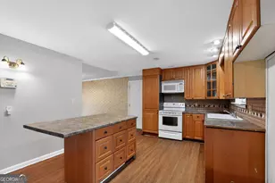 2780 London Berry Ct, Snellville, GA 30039 - Photo 15