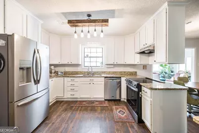 226 Shenandoah Trail, Warner Robins, GA 31088 - Photo 11