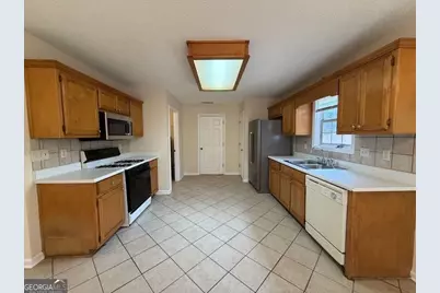 414 Saddle Shoal Trail, Lawrenceville, GA 30046 - Photo 9