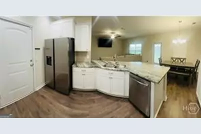 93 Brightleaf Circle, Hinesville, GA 31313 - Photo 5