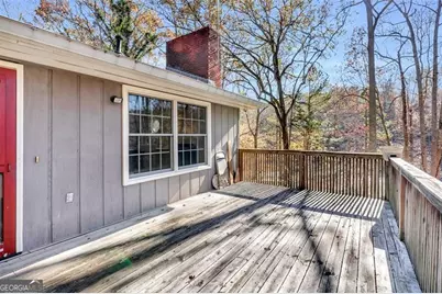 6409 Eva Road, Flowery Branch, GA 30542 - Photo 9