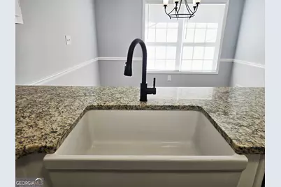 125 Planters Walk, Locust Grove, GA 30248 - Photo 9