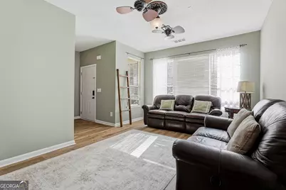 330 Brentwood Drive, Newnan, GA 30263 - Photo 3