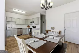 330 Brentwood Dr, Newnan, GA 30263 - Photo 9