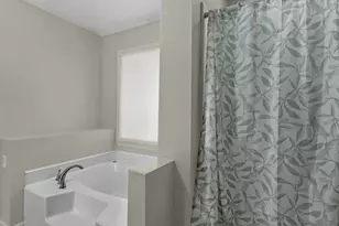 395 Country Kitchen Rd, Barnesville, GA 30204 - Photo 37