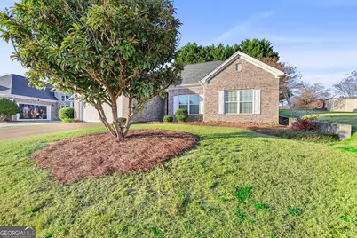 214 Meadow Run, Carrollton, GA 30116 - Photo 3