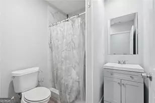 2025 Venetian Dr SW, Atlanta, GA 30311 - Photo 25