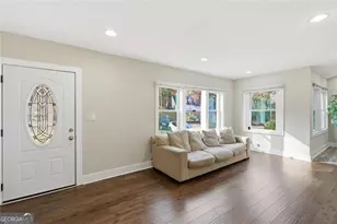 2025 Venetian Dr SW, Atlanta, GA 30311 - Photo 5