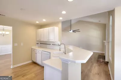 3033 Redwood Grove Park, Snellville, GA 30078 - Photo 11