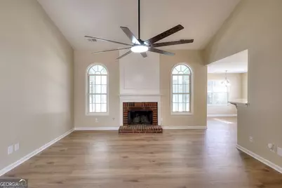 3033 Redwood Grove Park, Snellville, GA 30078 - Photo 3