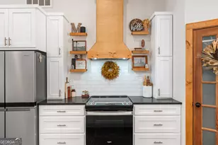 784 Center of the World Rd, Canon, GA 30520 - Photo 17