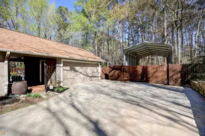 240 Browns Hill Court, Tyrone, GA 30290 - Photo 3