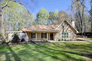 240 Browns Hill Ct, Tyrone, GA 30290 - Photo 1