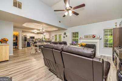 107 Trisha Lane, Grantville, GA 30220 - Photo 5