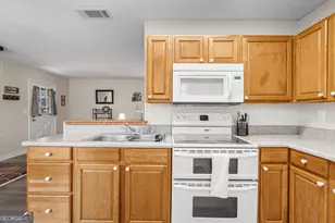 207 Westgate Cir, Pine Mountain, GA 31822 - Photo 13