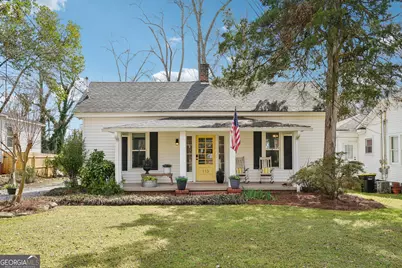 113 E Broad Street, Newnan, GA 30263 - Photo 1