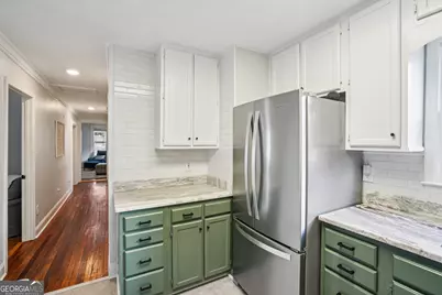 113 E Broad Street, Newnan, GA 30263 - Photo 9