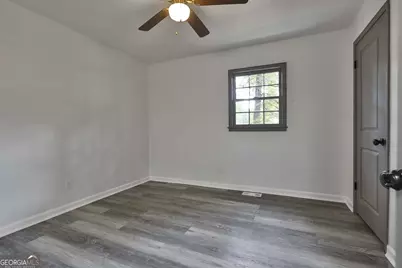 157 Hyde Circle, Newnan, GA 30263 - Photo 7